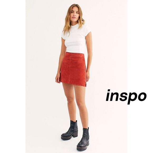 Faux Suede Zip Mini Skirt - Picture 2 of 11